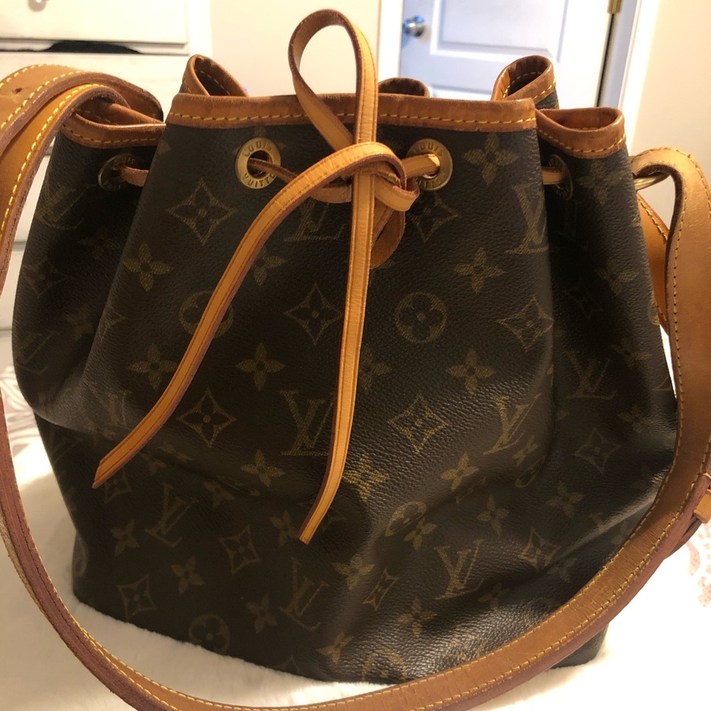 Authentic Petit Noe Bucket Bag